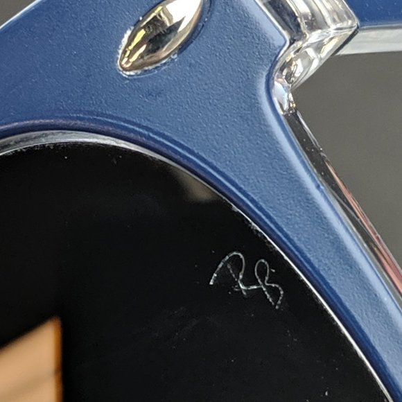 Ray-Ban Blue Sunglasses with Black Lenses - Picture 7 of 15